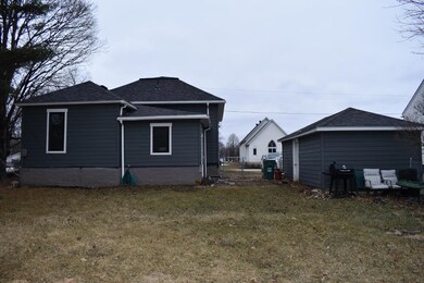 305 E Main St, Hawkeye, IA 52147 - photo 2