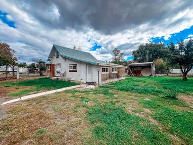 809 Ingle St, Mount Vernon, OR 97865 - photo 2