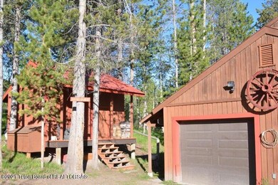 Home Garage and Storage Building