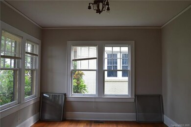 116 E Sharpe St, Statesville, NC 28677 - photo 5