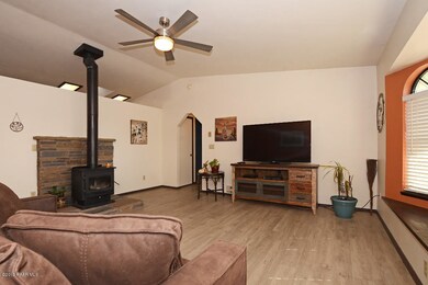 600 W Rolling Hills Rd, Paulden, AZ 86334 - photo 7