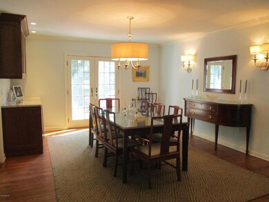 28 Windsor Ln, Cos Cob, CT 06807 - photo 4