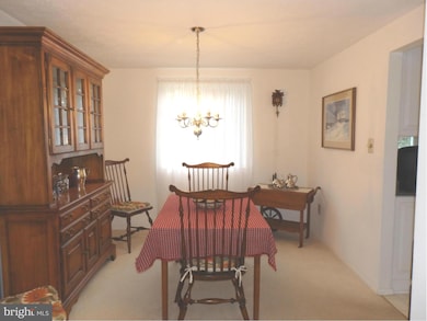 9407 Erin Ave, Walkersville, MD 21793 - photo 4