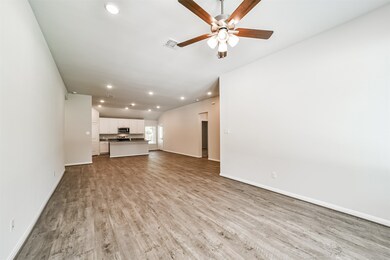 25806 Maplewood Dr, Spring, TX 77386 - photo 5