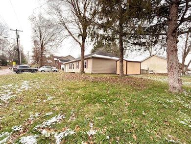 551 Old Peacock Rd, Paris, KY 40361 - photo 4