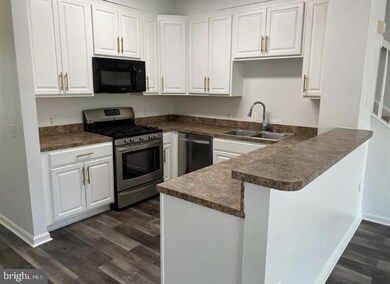 1824 Cedar Cove Way, Woodbridge, VA 22191 - photo 4