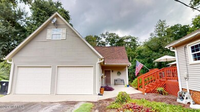 108-Elizabeth-Street-08122024_092710