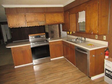 371 Hinton Rd, Laurel, MS 39443 - photo 6