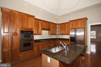 509 Hawkshead Rd, Lutherville Timonium, MD 21093 - photo 3