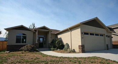 1497 Copper Loop, East Wenatchee, WA 98802 - photo 2