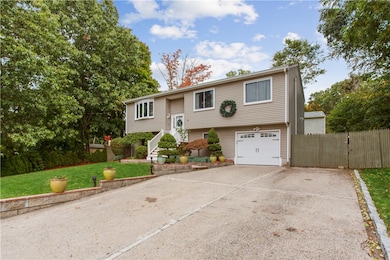 48 Mcclellan St, Providence, RI 02909 - photo 2