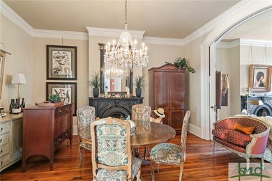 405 E Charlton St unit Parlor, Savannah, GA 31401 - photo 7
