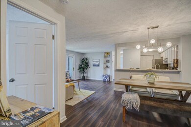 18704 Caledonia Ct, Germantown, MD 20874 - photo 7