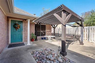 1206 Brook Hollow Ct, Bryan, TX 77802 - photo 2