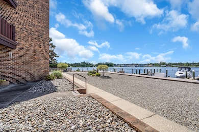 77 E Water St unit 2, Toms River, NJ 08753 - photo 4