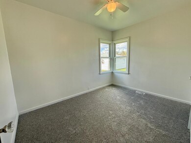 1715 SE Marshall St, Albert Lea, MN 56007 - photo 7