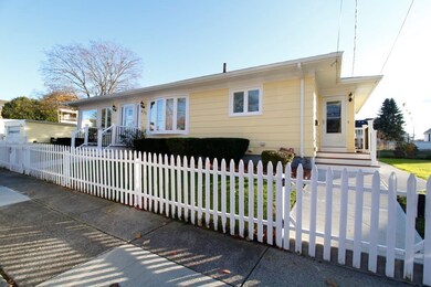 433 Slade St, Fall River, MA 02724 - photo 3