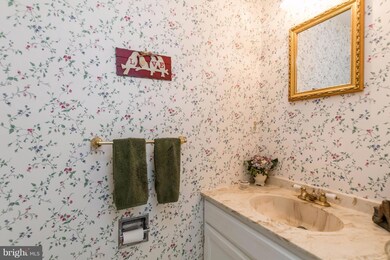 444 Five Farms Ln, Lutherville Timonium, MD 21093 - photo 4