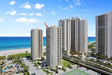 Phoenix Towers Condominium unit B24D, Riviera Beach, FL 33404 - photo 2