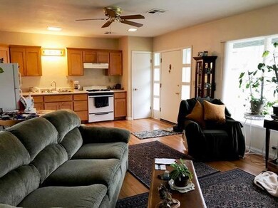 315 SE K St, Grants Pass, OR 97526 - photo 5