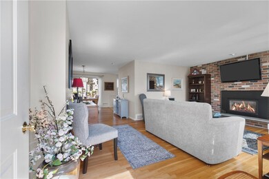 5 Cedarwood Dr, Riverside, RI 02915 - photo 3