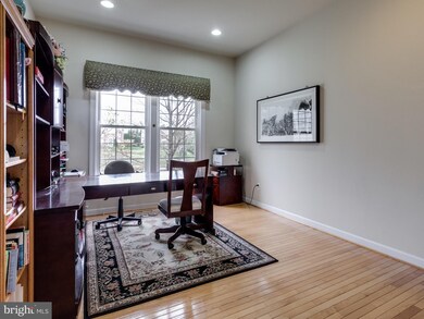 7213 White House Dr, Springfield, VA 22153 - photo 6