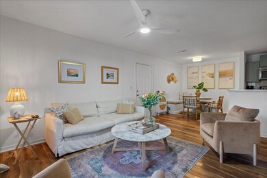 Family Room - Dining