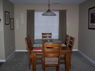 2186 Turning Leaf Dr, Franklin, IN 46131 - photo 3