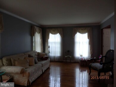 1612 Old Drummer Boy Ln, Fort Washington, MD 20744 - photo 5