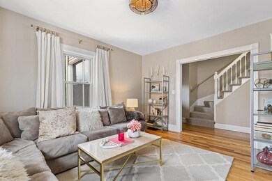 8 Adams St unit 2, Salem, MA 01970 - photo 3