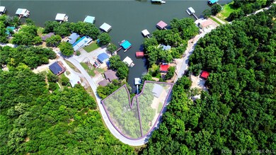 1547 Robin Hood Ln, Roach, MO 65787 - photo 2