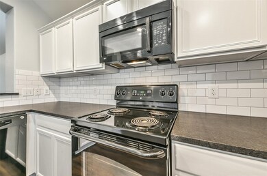 4204 Leisure Ln, Pearland, TX 77584 - photo 6