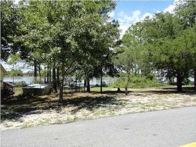 504 River Rd, Carrabelle, FL 32322 - photo 3