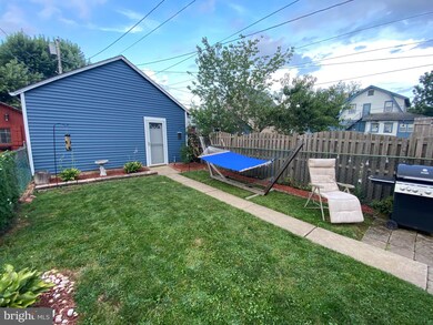 41 E 3rd St, Lansdale, PA 19446 - photo 5