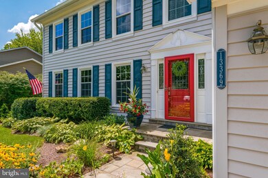 13369 Scotsmore Way, Herndon, VA 20171 - photo 3