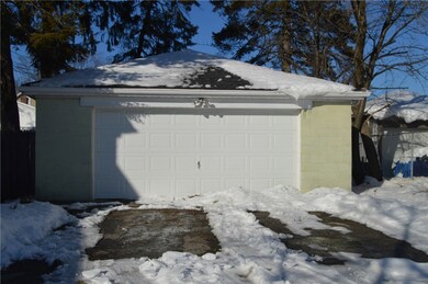 448 Benefit St, Pawtucket, RI 02861 - photo 3