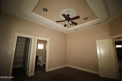 812 Desert Sky Dr, Horizon City, TX 79928 - photo 5