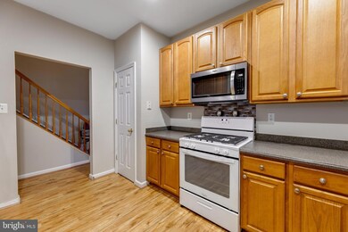 4652 Diamond Ridge Ln, White Plains, MD 20695 - photo 3