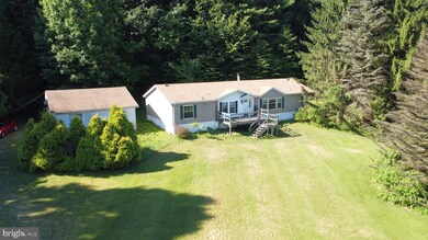 129 Hillside Ln, New Ringgold, PA 17960 - photo 4