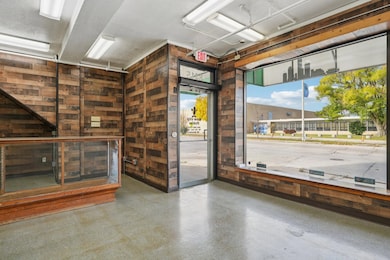 7-web-or-mls-W Burleigh St-S1111-007