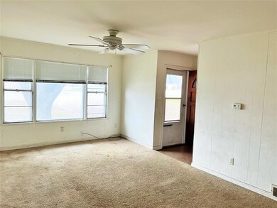 1410 Country Club Rd, Ennis, TX 75119 - photo 6