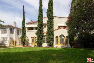 2139 Wellington Rd, Los Angeles, CA 90016 - photo 2