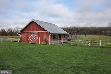 28254 Gaunts Bridge Rd, Columbus, NJ 08022 - photo 2