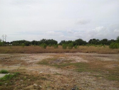 1805 W Mile 5 N, Weslaco, TX 78596 - photo 3