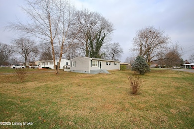 1105 Clay Ave, Louisville, KY 40219 - photo 2