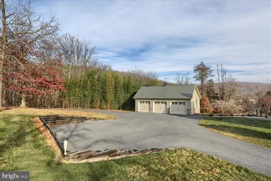 249 Roth Rd, New Bloomfield, PA 17068 - photo 5