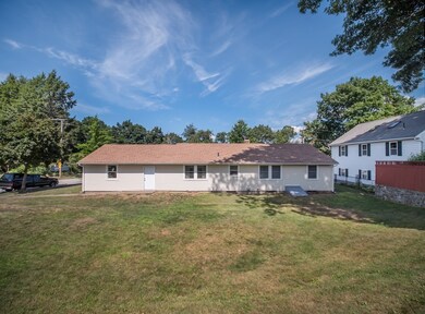 57 Blue Bell Rd, Worcester, MA 01606 - photo 6