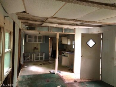 133 Estate Dr, Statesville, NC 28625 - photo 3