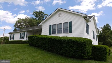 1408 Buck Mountain Rd, Bentonville, VA 22610 - photo 2