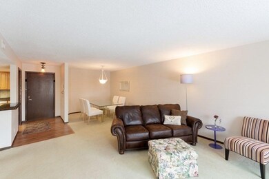Open floor plan for entertaining.